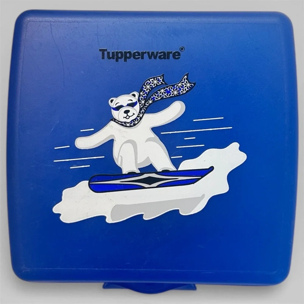 Tupperware Winter Polar Bear Sandwich Keeper, and Canister‎ A Set No Lids